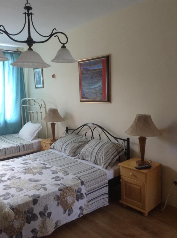 Hostel Del Mar Varna Oda fotoğraf